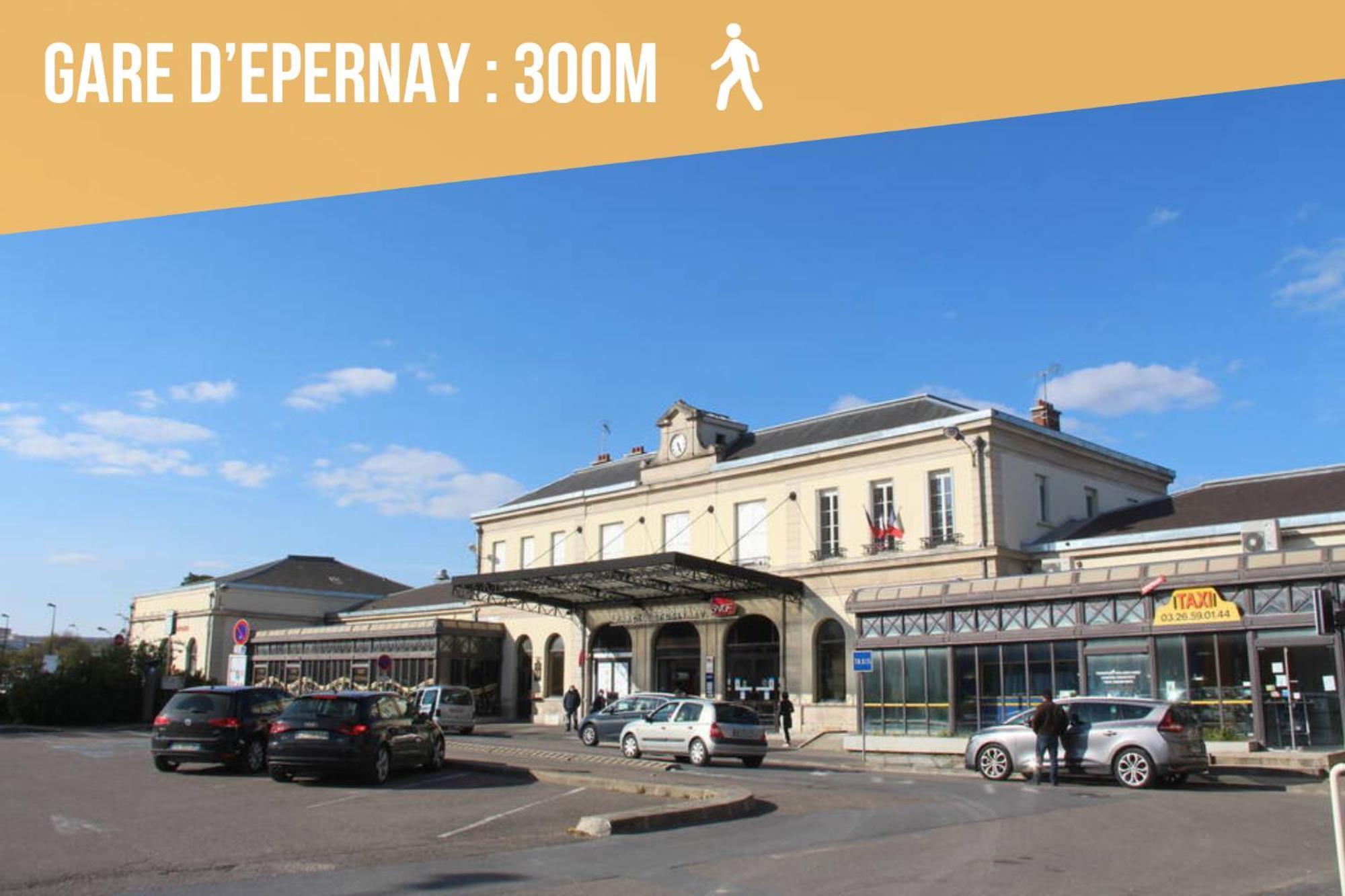 Gite Urbain - La Bulle De Champagne - Parking エペルネー エクステリア 写真